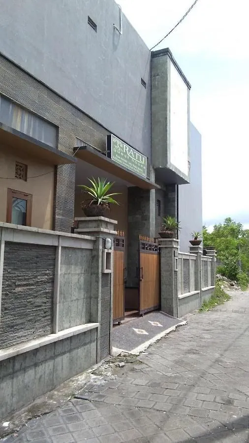 *** Szálloda Oyo Flagship 91237 Ratu Guest House Kedunganan Indonézia